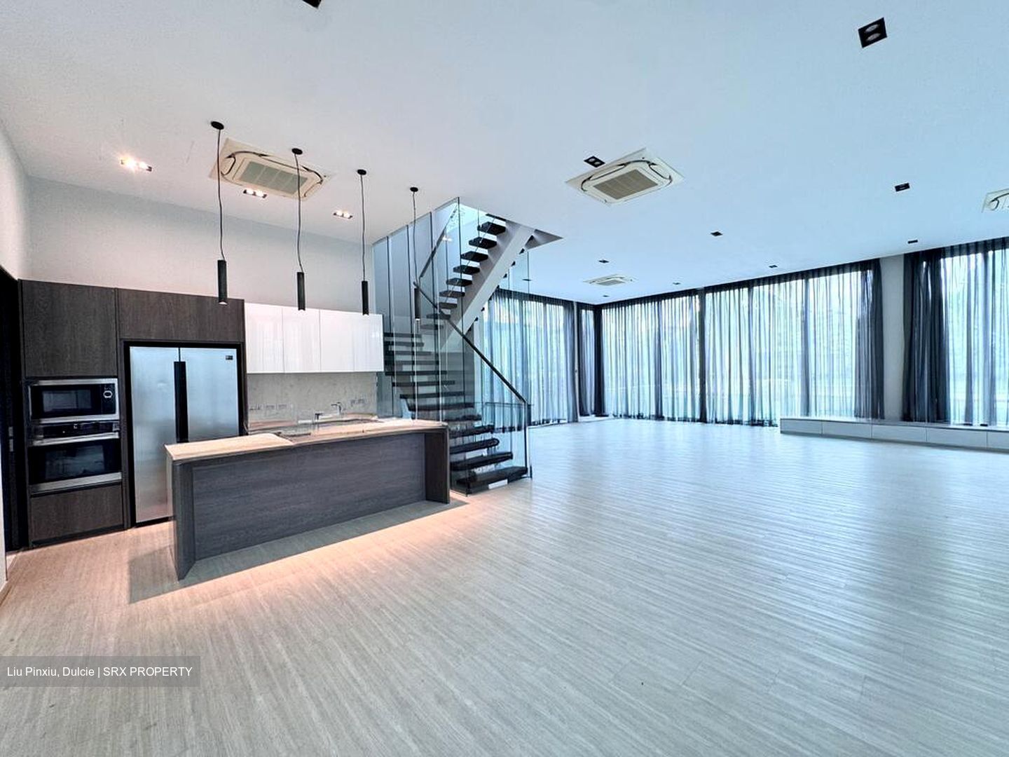 Ocean Drive (D4), Detached #495625471